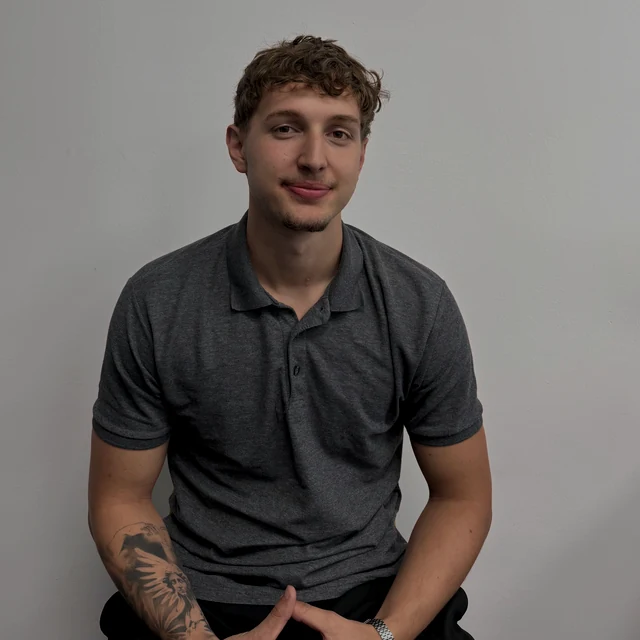 Jonas, Mitgründer von Kickmate